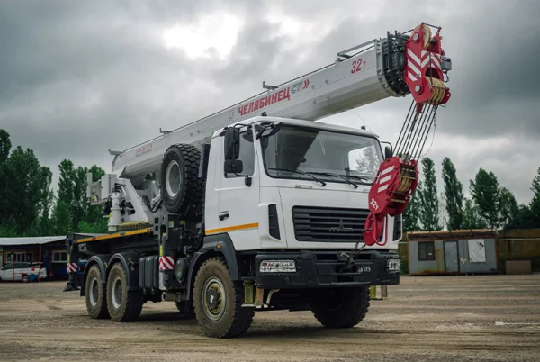 Автокран КС-55733 на шасси МАЗ 6302С5