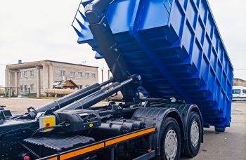 Крюковой погрузчик UNILIFT B.O.B Italev T20 на базе МАЗ-6312С5