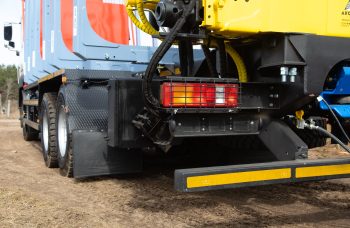 Сортиментовоз МАЗ-631228 с гидроманипулятором Marchesi M11T 02.100