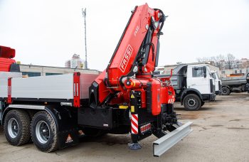 Бортовой автомобиль МАЗ AGC64M с КМУ Fassi F455A.2.22