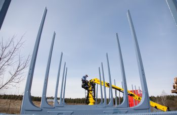 Сортиментовоз МАЗ-631228 с гидроманипулятором Marchesi M11T 02.100