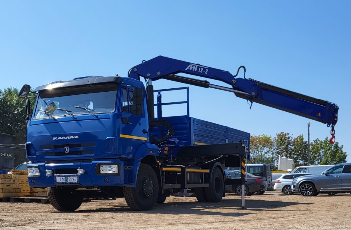 Бортовой автомобиль КАМАЗ-43253 с КМУ АНТ 12-2