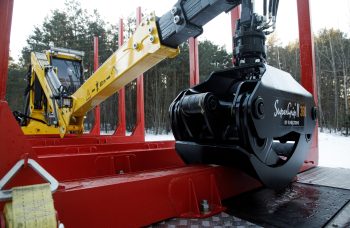Сортиментовоз МАЗ-631228 с манипулятором Marchesi M10RS02.100 и кабиной оператора