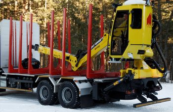 Сортиментовоз МАЗ-631228 с манипулятором Marchesi M10RS02.100 и кабиной оператора