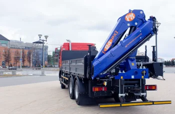 Бортовой автомобиль МАЗ AGC64M с КМУ PM 24022 PX
