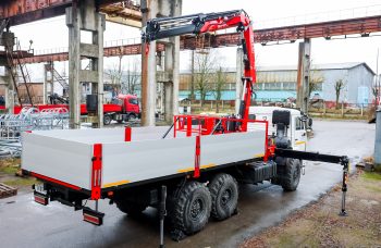 Бортовой автомобиль КАМАЗ AGC66M с КМУ Fassi F155A.2.26
