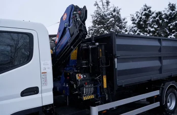 Самосвал AGD08M на базе Fuso Canter TF FECX1 с КМУ PM 8023