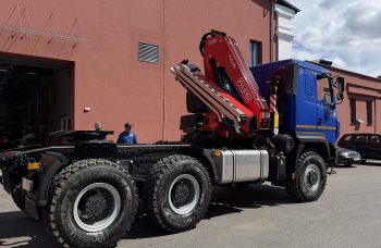 Автомобиль AG6NMN Тягач с КМУ Fassi F245A.0.24