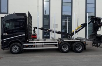 Сортиментовоз Volvo FH13 с гидроманипулятором Cranab TL12.2