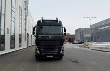 Сортиментовоз Volvo FH13 с гидроманипулятором Cranab TL12.2