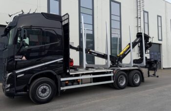 Сортиментовоз Volvo FH13 с гидроманипулятором Cranab TL12.2