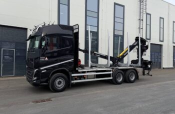 Сортиментовоз Volvo FH13 с гидроманипулятором Cranab TL12.2