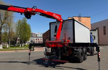 Бортовой автомобиль МАЗ AGC64M с КМУ Fassi F195A.0.24