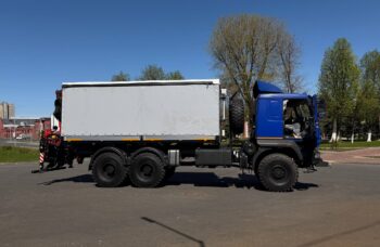 Бортовой автомобиль МАЗ AGC64M с КМУ Fassi F195A.0.24