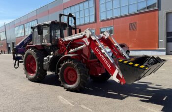 Автомобиль многофункциональный AGTM-02 на базе трактора МТЗ 1221.3 с краном-манипулятором АНТ 7.5-2
