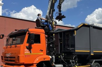 Ломовоз AG6NMS на базе КАМАЗ-6520 с КМУ АНТ 10ММ с металлозахватом
