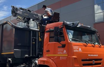 Ломовоз AG6NMS на базе КАМАЗ-6520 с КМУ АНТ 10ММ с металлозахватом