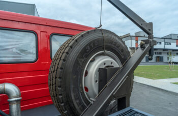 Портальный погрузчик Wernox SL14T на базе МАЗ 650126