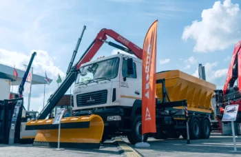 Автомобиль специальный AG6HMS с крюковым погрузчиком HYVA T20-57-S и с КМУ Fassi F155A.0.22 (5 в 1)