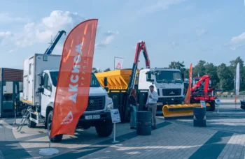 Автомобиль специальный AG6HMS с крюковым погрузчиком HYVA T20-57-S и с КМУ Fassi F155A.0.22 (5 в 1)