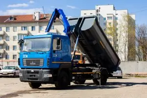 Самосвал МАЗ 5340В3 с КМУ АНТ 8.5-2