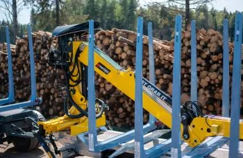 Сортиментовоз МАЗ 63128 с гидроманипулятором Marchesi M10RS 02.100