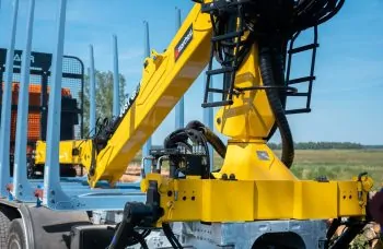 Сортиментовоз МАЗ 63128 с гидроманипулятором Marchesi M10RS 02.100