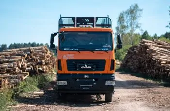 Сортиментовоз МАЗ 63128 с гидроманипулятором Marchesi M10RS 02.100