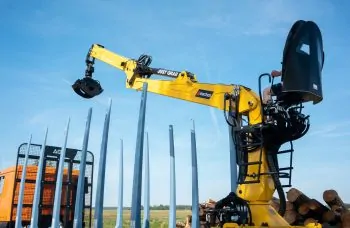 Сортиментовоз МАЗ 63128 с гидроманипулятором Marchesi M10RS 02.100