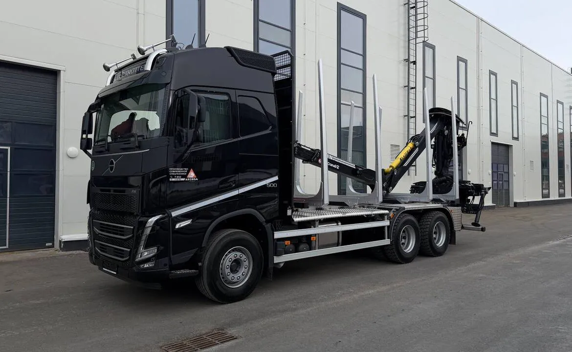 Сортиментовоз Volvo FH13 с гидроманипулятором Cranab TL12.2