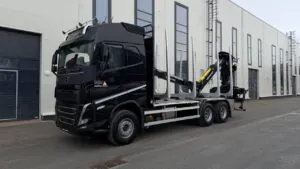 Сортиментовоз Volvo FH13 с гидроманипулятором Cranab TL12.2