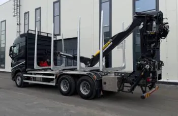 Сортиментовоз Volvo FH13 с гидроманипулятором Cranab TL12.2