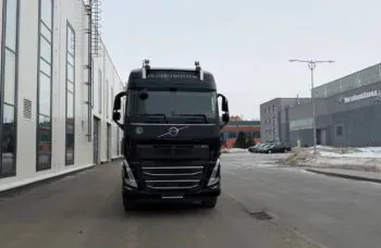 Сортиментовоз Volvo FH13 с гидроманипулятором Cranab TL12.2